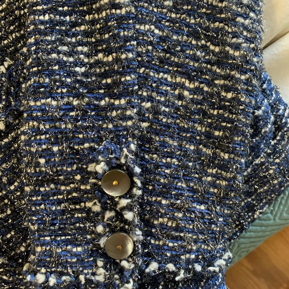 Classic JCrew Lady Jacket - Picture 2 of 6